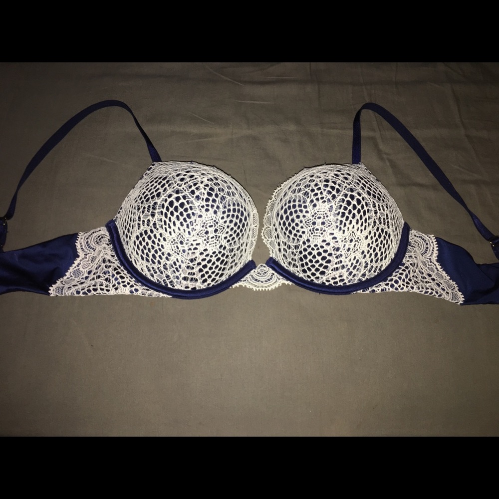 Victoria Secret Very Sexy Push Up Bra